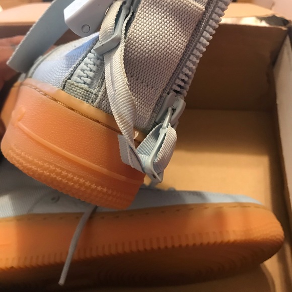 Nike SF AF1 Mid Sneakers - Picture 8 of 8
